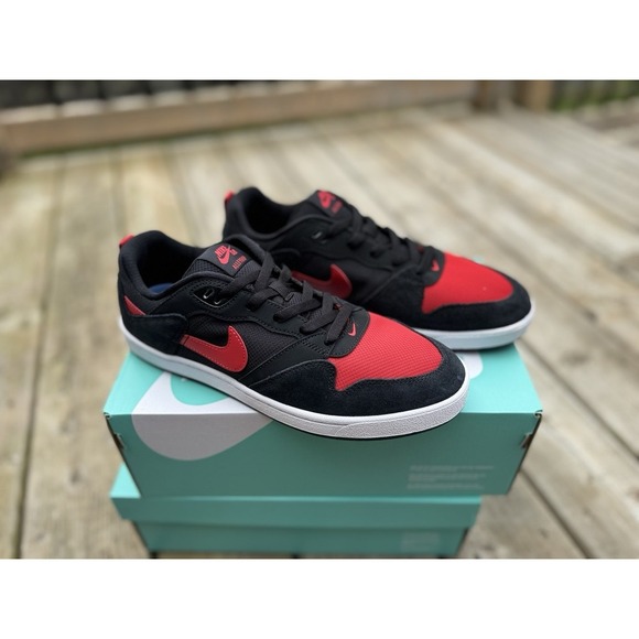 New- Nike SB Alleyoop Size US 10, EU44. Royal Black And Red New In Box - Picture 6 of 6
